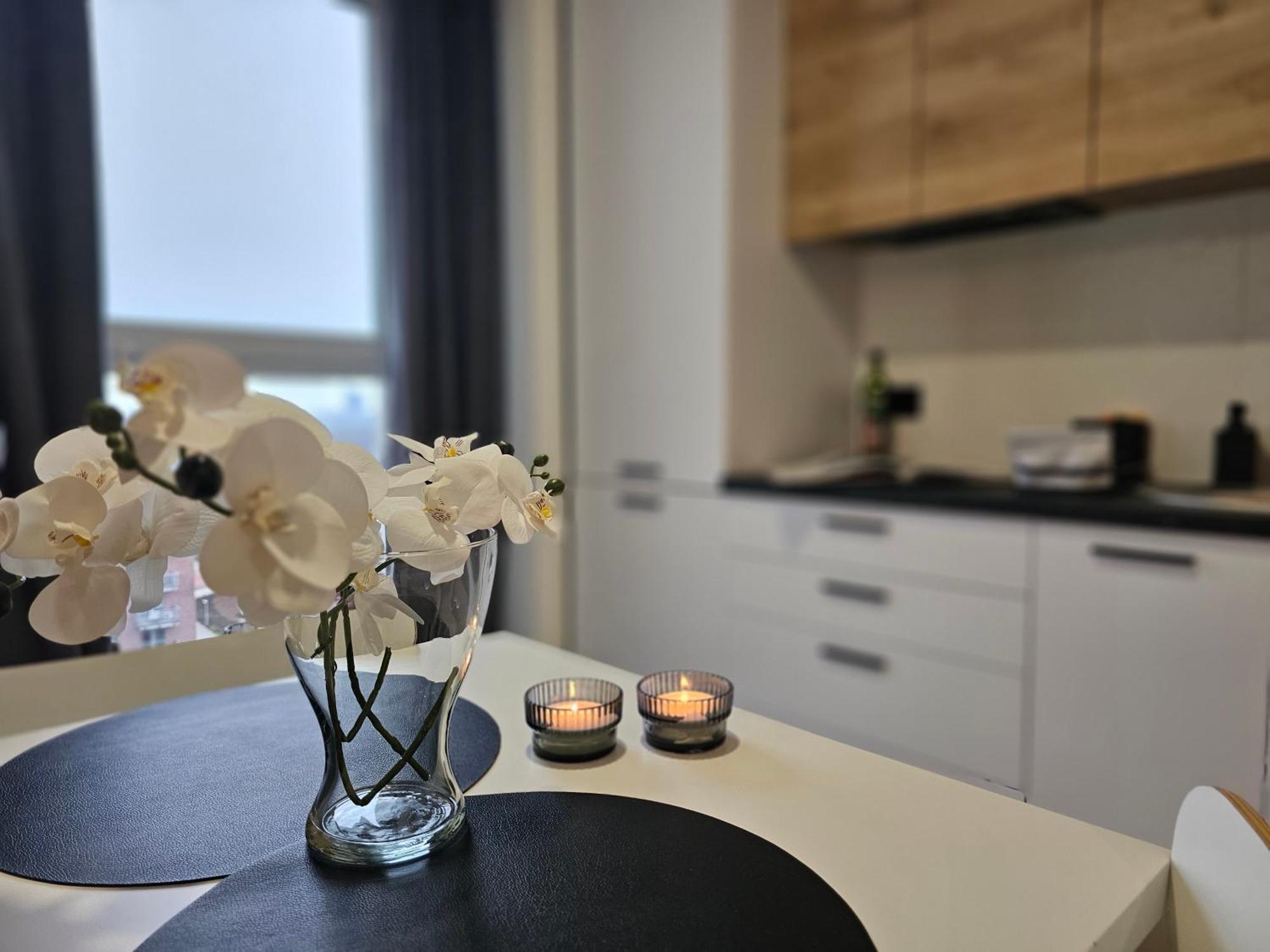 Urban Apartments Premium Baildona 18B, Free Garage, Self Check-In Катовице Экстерьер фото