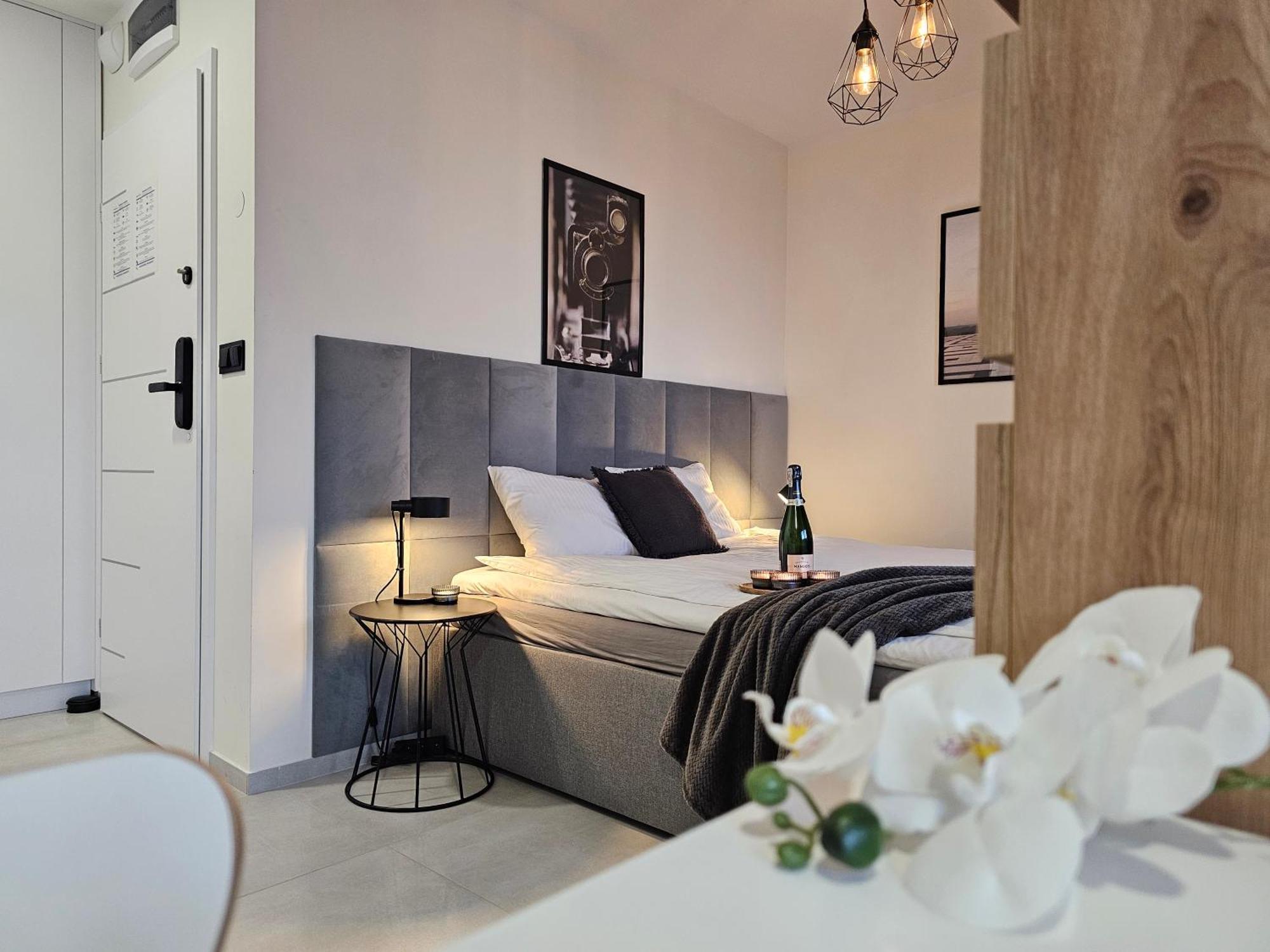 Urban Apartments Premium Baildona 18B, Free Garage, Self Check-In Катовице Экстерьер фото